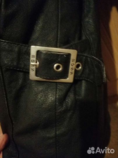 Hugo Boss кожаная куртка