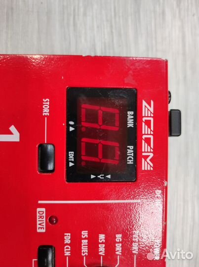 Гитарный процессор zoom GFX-1