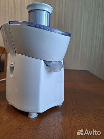 Соковыжималка центробежная Philips HR 1823/70