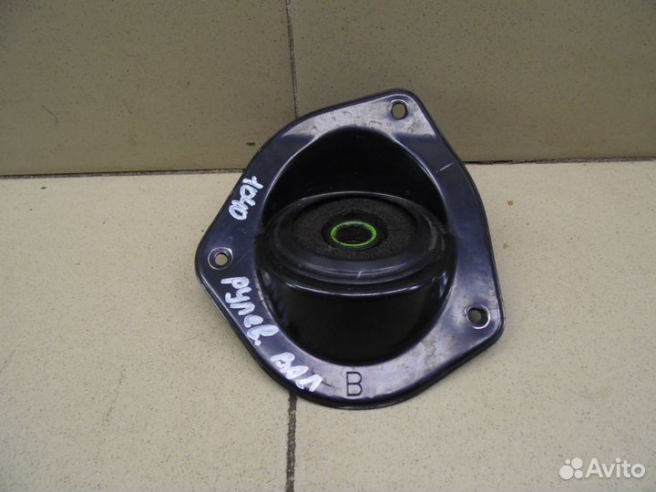 Кожух рулевой колонки Fortuner 2015