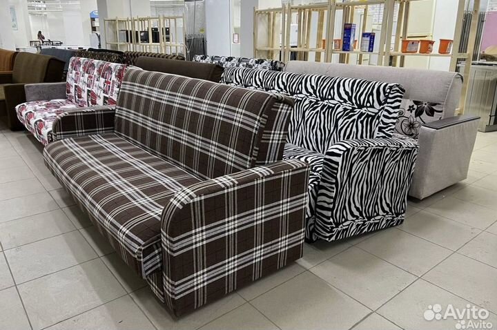 Диван Лебедь