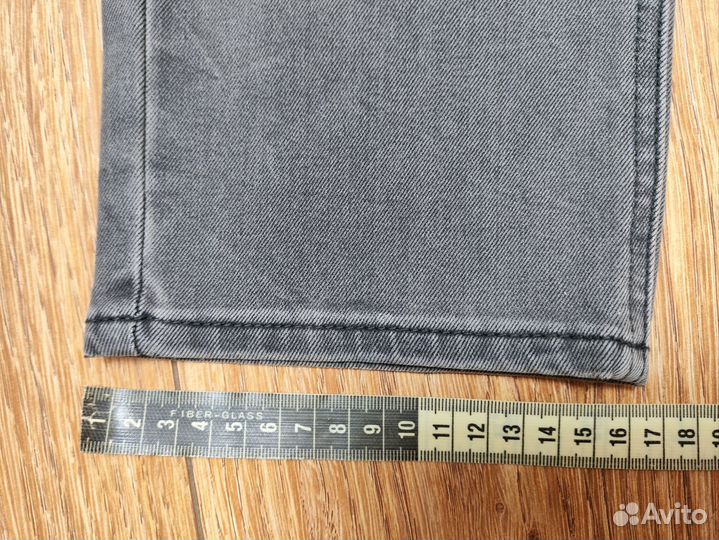 Levi's Джинсы женские 34