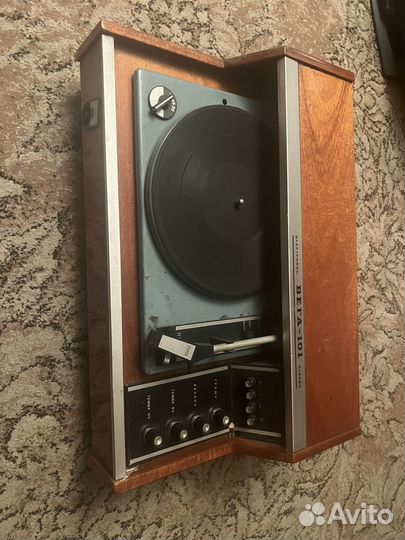 Электрофон вега 101