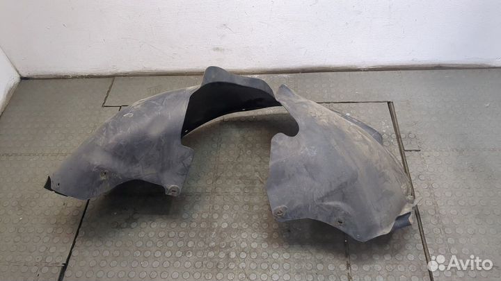 Защита арок (подкрылок) Volkswagen Touareg, 2006