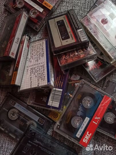 Аудиокассеты с записями
