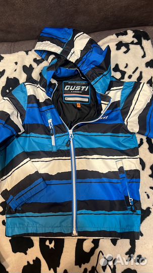 Куртка, ветровка