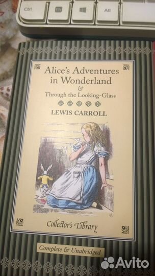 Книги Collector’s Library Christmas Box