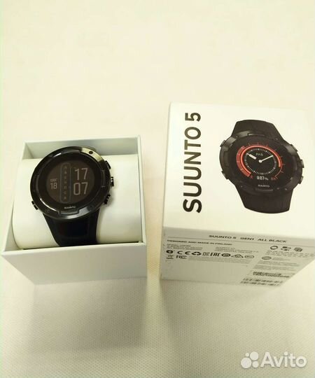 Часы Suunto 5