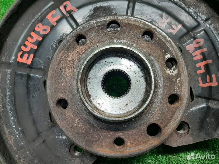 Кулак передний правый Opel Meriva B 2013