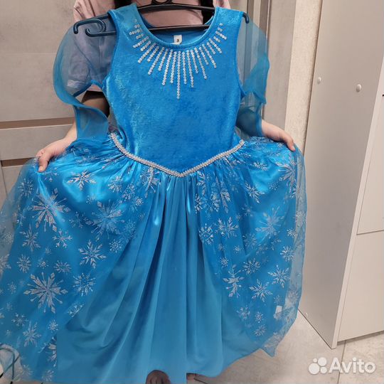 Платье эльзы 122