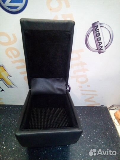 Подлокотник Бар новый Skoda Fabia 2 Ford Focus 1 C