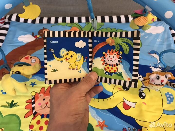 Развивающий коврик