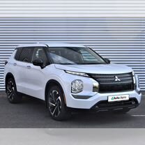 Mitsubishi Outlander 2.5 CVT, 2021, 24 093 км, с пробегом, цена 3 499 000 руб.