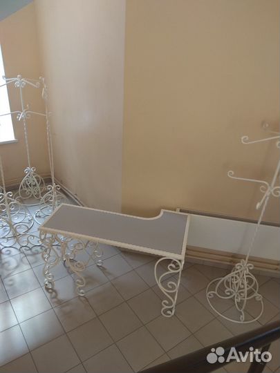 Кованная мебель для салона, магазина, дома