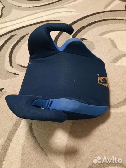 Детская сидушка в машину