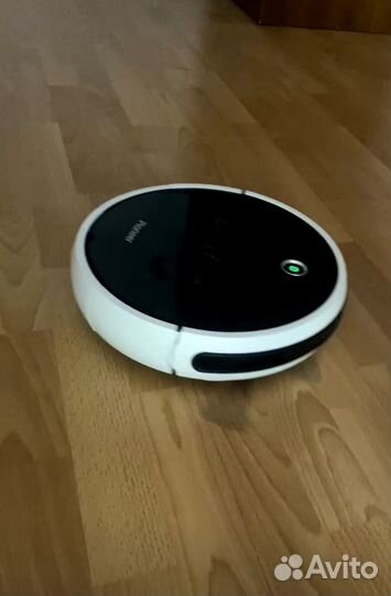 Робот пылесос
