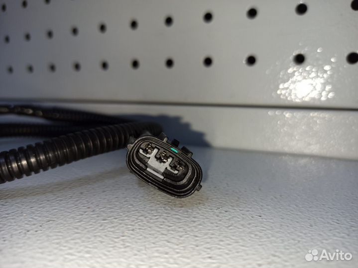 Датчик положения распредвала isuzu NQR75 4HK1 E3