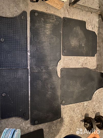 Автомобильные коврики