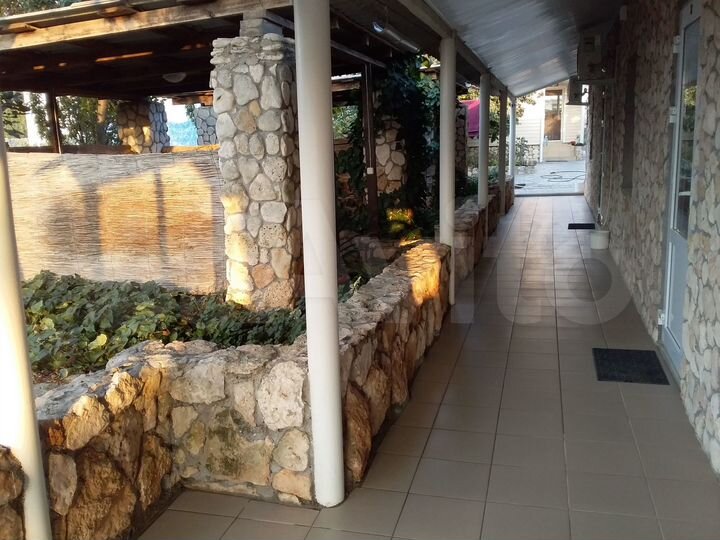 Комната 18 м² в 6-к., 1/1 эт.