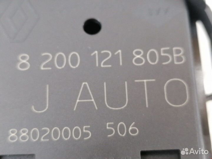 Кнопка корректора фар Renault Scenic 2 рест. 2007