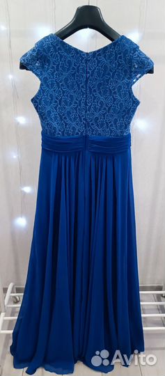 Нарядное платье