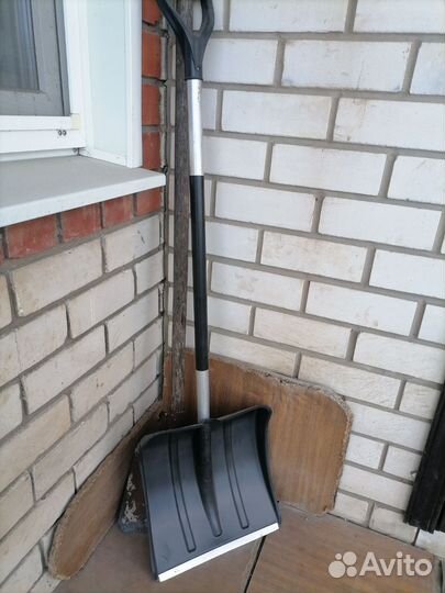 Лопата для снега