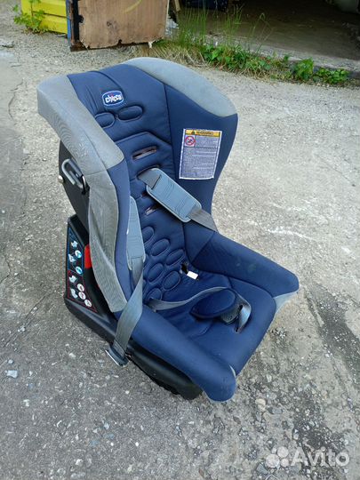 Детское автомобильное кресло