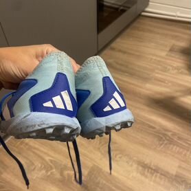 Футбольные бутсы adidas predator 33