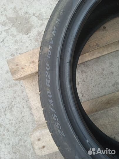 Pirelli Winter Sottozero 240 Serie II 255/40 R20