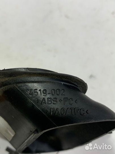 Воздуховод Bmw 745 E65 N62B44 2004