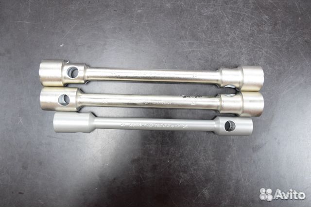 Ключ баллонный кованый 32х33мм 400мм Дело Техники