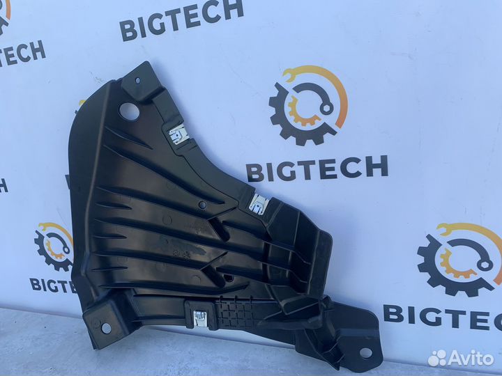 Защита бампера Mercedes-benz W213 A2135202600