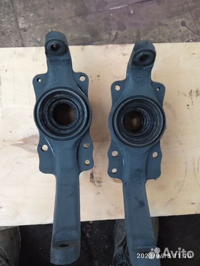 Поворотный кулак нива 21214