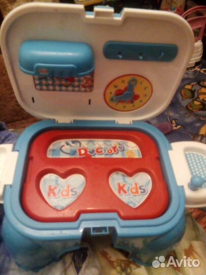 Набор доктора в чемодане