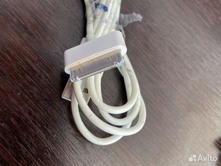 Кабель для iPhone 4s