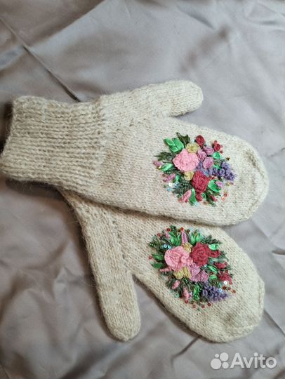 Варежки женские ручная работа