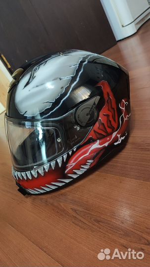 Мотоциклетный шлем