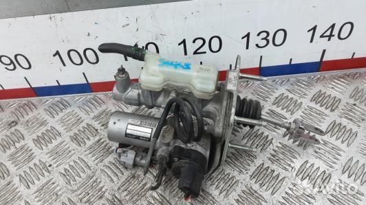 Главный тормозной цилиндр lexus LS 4 (3KR09KU01)