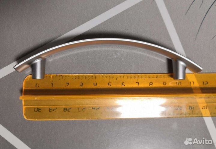 Ручка мебельная