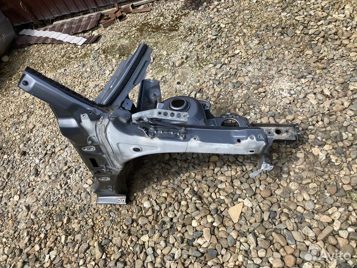 Передняя правая четверть, лонжерон Шкода Фабия 2