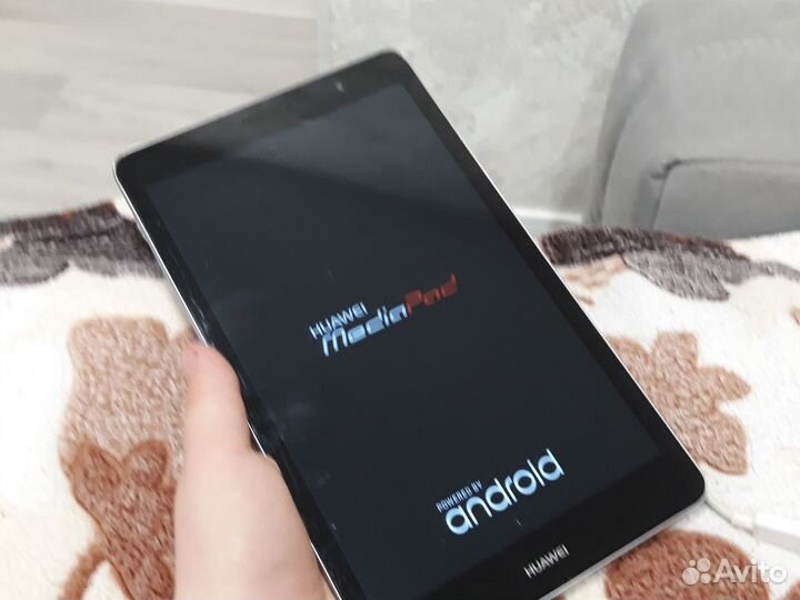 Планшет samsung с чехлом