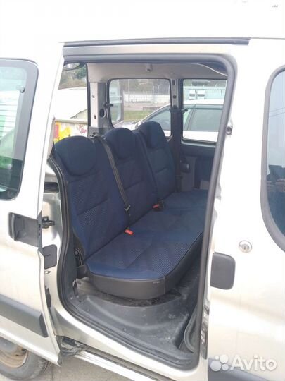 Перевозка малогабаритных грузов