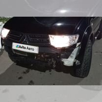 Mitsubishi Pajero Sport 2.5 MT, 2011, битый, 156 668 км