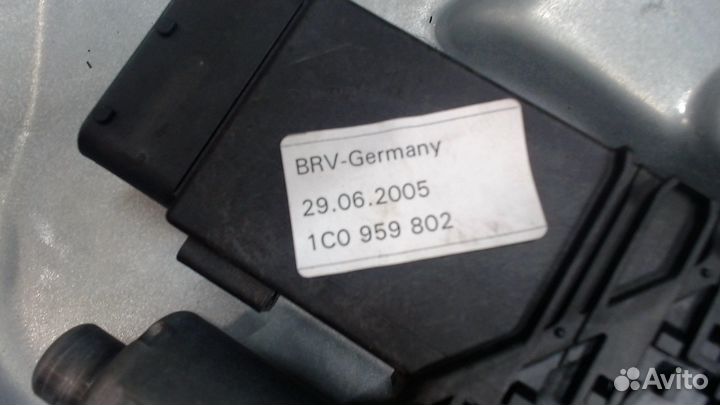 Стеклоподъемник электрический Skoda SuperB, 2005