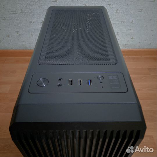 Компьютер RX 570 8 GB Xeon E5 2666 v3 DDR4 32 GB