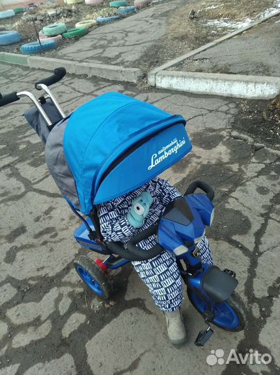 Детский трехколесный велосипед новый