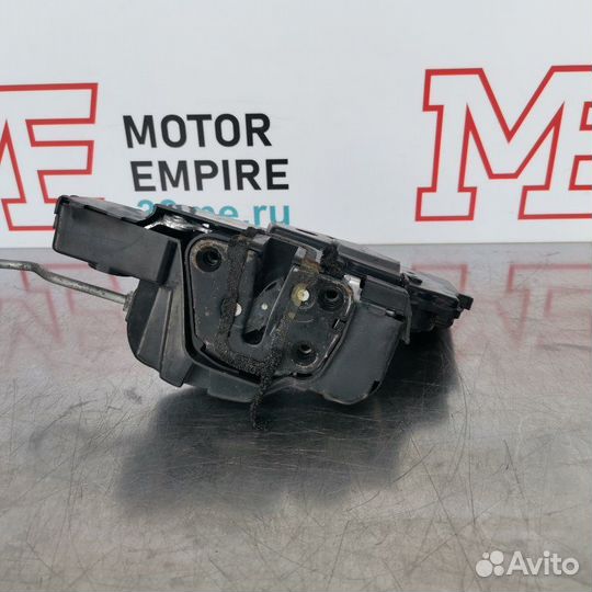 Замок двери передний Hyundai H-1 Starex F6 VAN