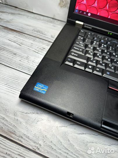 Ноутбук lenovo thinkpad t520 i7/8озу/ssd+hdd