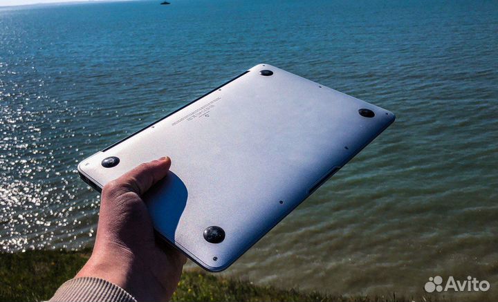 Премиум ноутбук Apple MacBook Air 11