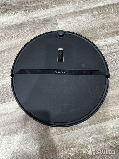 Робот-пылесос Roborock E4